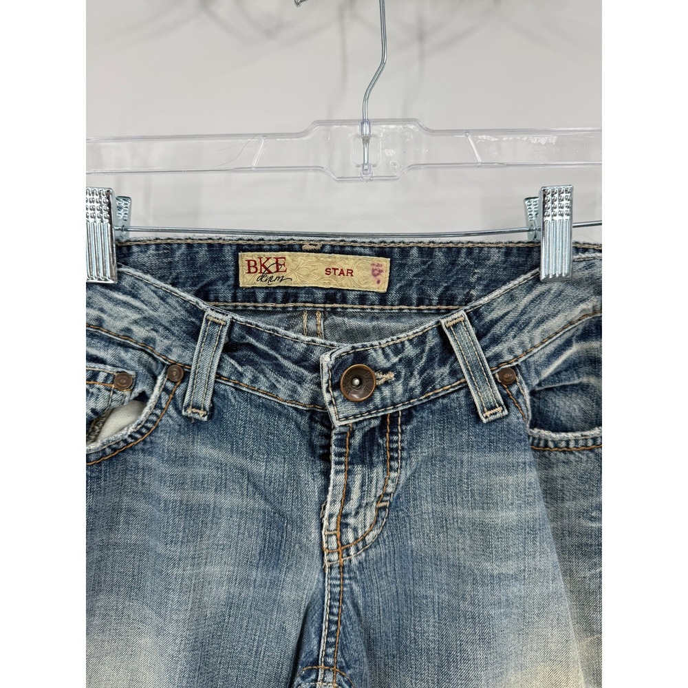 BKE STAR Womens Jeans Bootcut Medium‎ Wash Distressed Denim Size 27 - Picture 2 of 6